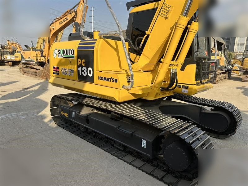 KOMATSU PC130-7 - Гусеничный экскаватор: фото 5 KOMATSU PC130-7 - Гусеничный экскаватор: фото 5