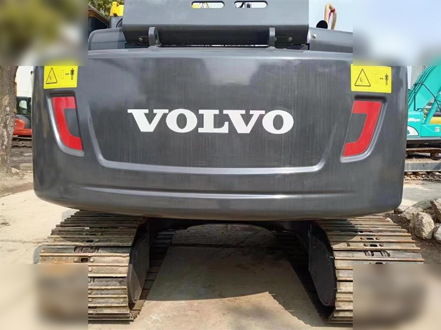 VOLVO EC140DL - Гусеничный экскаватор: фото 3 VOLVO EC140DL - Гусеничный экскаватор: фото 3