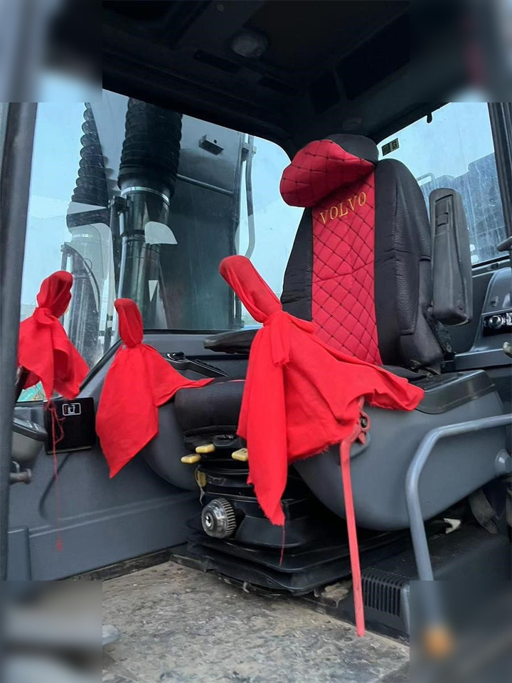 VOLVO EC140DL - Гусеничный экскаватор: фото 4 VOLVO EC140DL - Гусеничный экскаватор: фото 4