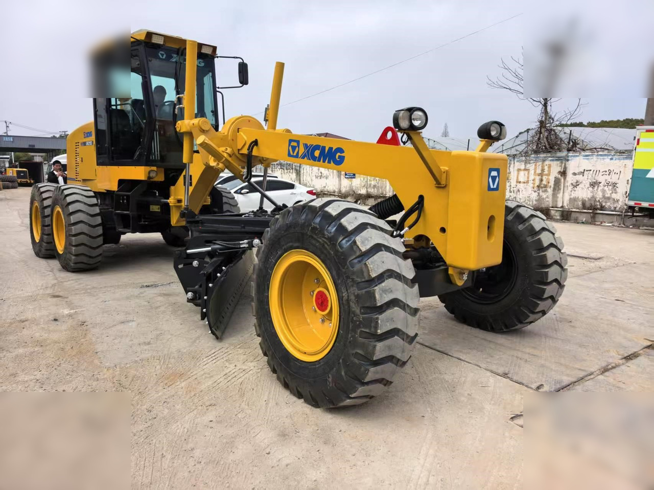 XCMG GR2153 - Грейдер: фото 2 XCMG GR2153 - Грейдер: фото 2