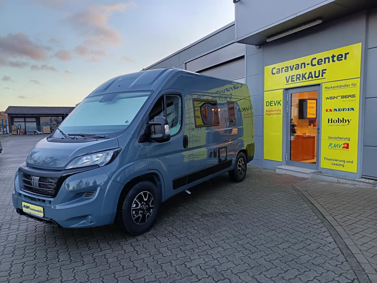 Clever Tour 540*BLACK EDITION*FINAL SALE RABATT*SOFORT* - Кастенваген: фото 4 Clever Tour 540*BLACK EDITION*FINAL SALE RABATT*SOFORT* - Кастенваген: фото 4