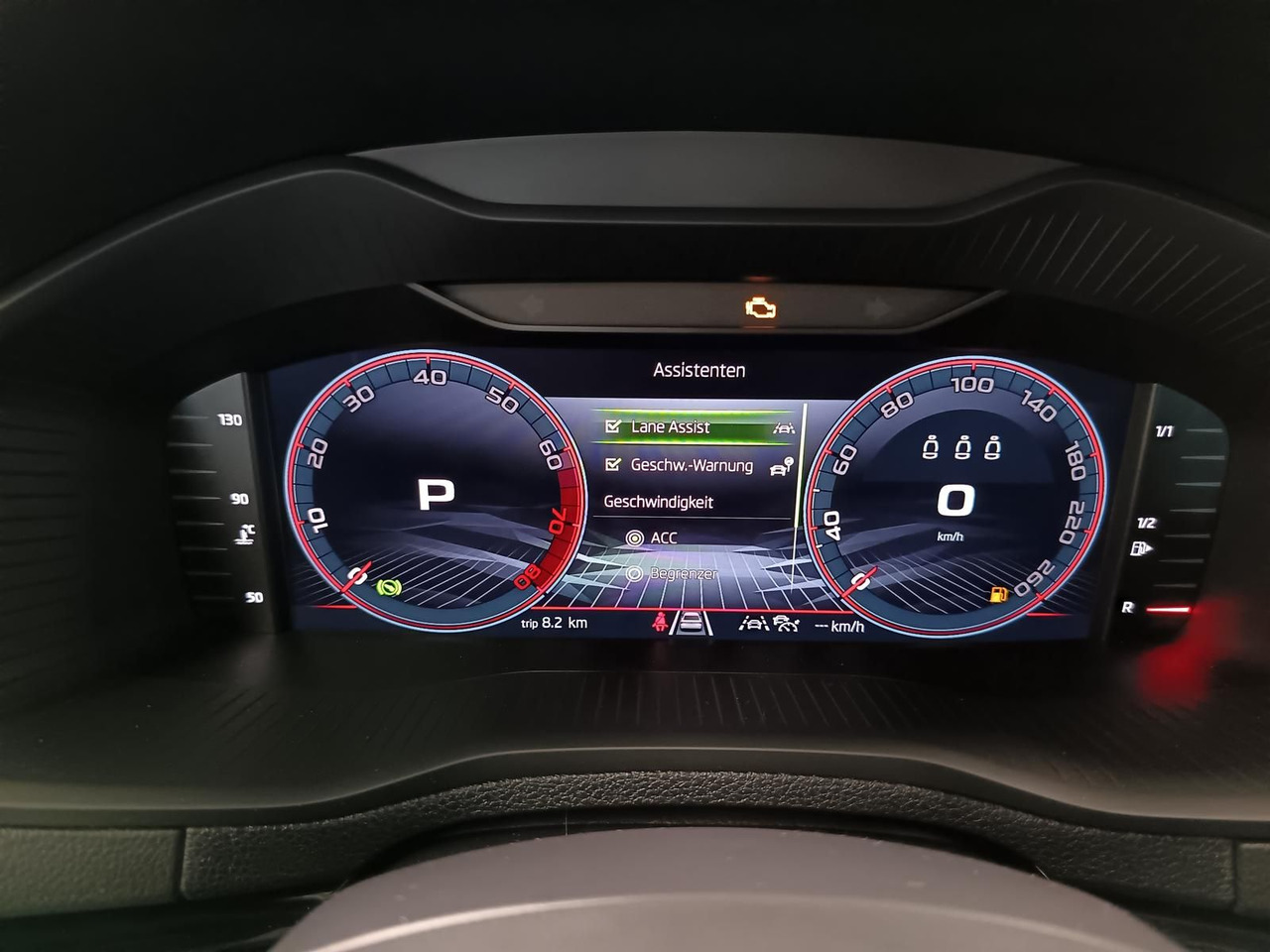 Внедорожник Skoda Karoq Sportline 1,5 TSI DSG*AHK*PSD*STD.HZG*NAVI: фото 9