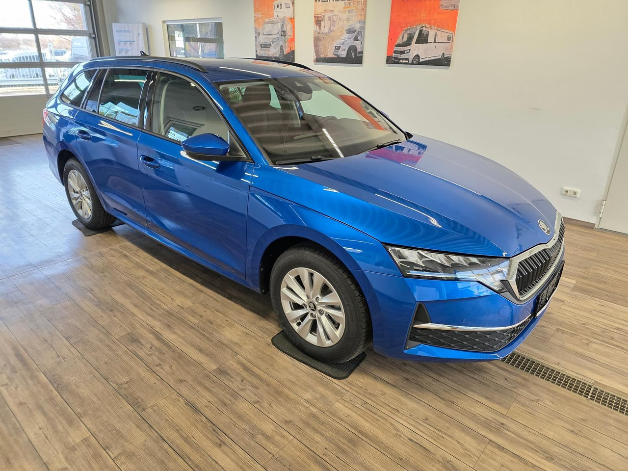 Skoda Octavia Combi Selection DSG*AHK*WINTERPAKET*LED* - Универсал: фото 3 Skoda Octavia Combi Selection DSG*AHK*WINTERPAKET*LED* - Универсал: фото 3