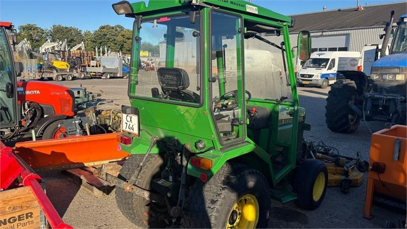 John Deere 755 Kompakt traktor - Коммунальный трактор: фото 4 John Deere 755 Kompakt traktor - Коммунальный трактор: фото 4