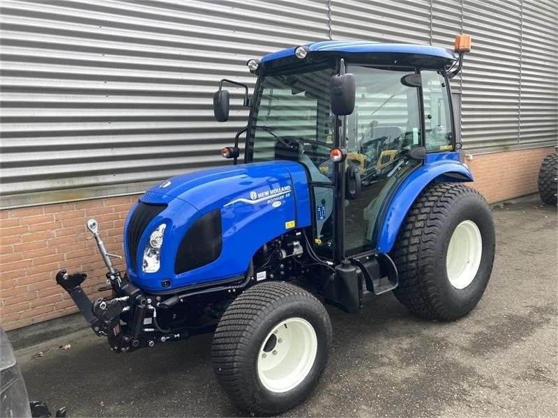 New Holland Boomer 55 - Коммунальный трактор: фото 1 New Holland Boomer 55 - Коммунальный трактор: фото 1