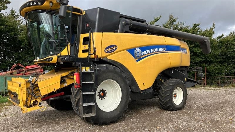 New Holland CX8.90 SLH - Зерноуборочный комбайн: фото 3 New Holland CX8.90 SLH - Зерноуборочный комбайн: фото 3