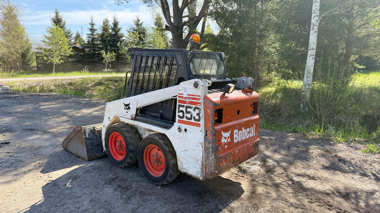 Bobcat 553 - Мини-погрузчик с бортовым поворотом: фото 3 Bobcat 553 - Мини-погрузчик с бортовым поворотом: фото 3