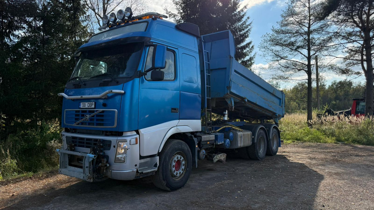 VOLVO FH12 - Самосвал: фото 1 VOLVO FH12 - Самосвал: фото 1