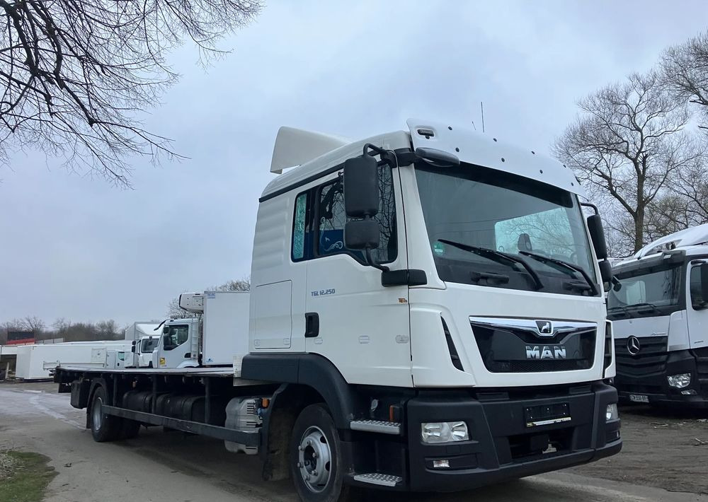 MAN MAN TGM 12.250 sypialka euro6 Rama do zabudowy - Грузовик-шасси: фото 2 MAN MAN TGM 12.250 sypialka euro6 Rama do zabudowy - Грузовик-шасси: фото 2