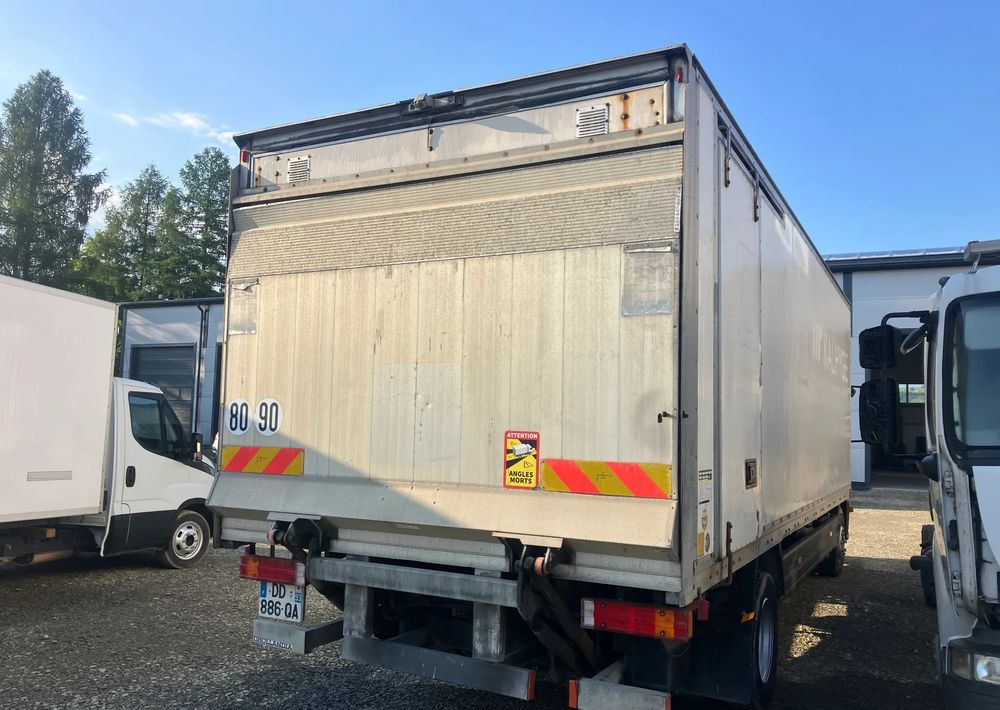 Mercedes-Benz Atego 1218  kurierka kontener - Грузовик с закрытым кузовом: фото 4 Mercedes-Benz Atego 1218  kurierka kontener - Грузовик с закрытым кузовом: фото 4