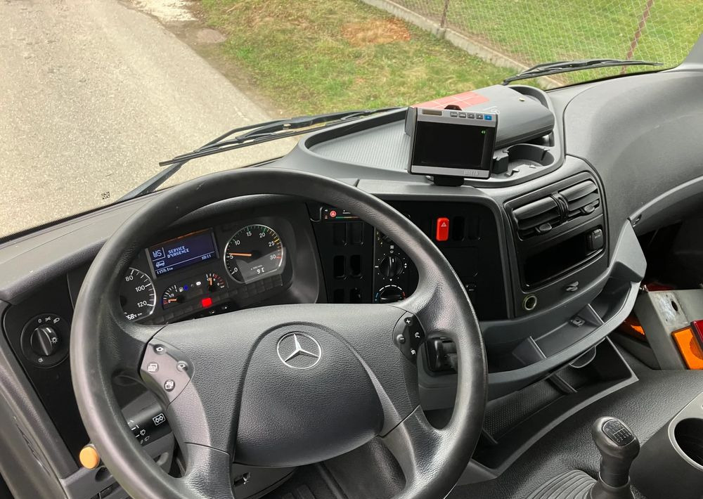 Mercedes-Benz Mercedes Axor 1829  Rama do zabudowy kiper beczka hakowiec laweta - Грузовик-шасси: фото 5 Mercedes-Benz Mercedes Axor 1829  Rama do zabudowy kiper beczka hakowiec laweta - Грузовик-шасси: фото 5