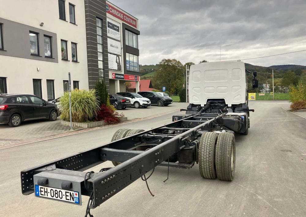 Renault RENAULT Gama D12 euro  6 ramo do zabudowy - Грузовик-шасси: фото 3 Renault RENAULT Gama D12 euro  6 ramo do zabudowy - Грузовик-шасси: фото 3