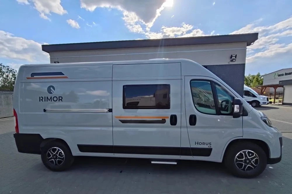 Fiat Ducato Rimor Horus 45 NEW AUTOMAT Grau Truma Diesel Lampen FULL LED 4-Sitzer - Дом на колесах: фото 4 Fiat Ducato Rimor Horus 45 NEW AUTOMAT Grau Truma Diesel Lampen FULL LED 4-Sitzer - Дом на колесах: фото 4
