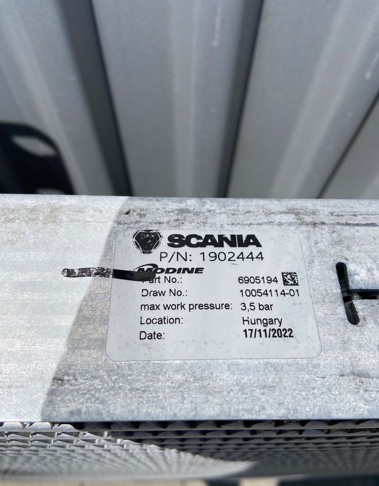 Intercooler Scania G euro 6 chłodnica powietrza 1902444 - Интеркулер для Грузовиков: фото 3 Intercooler Scania G euro 6 chłodnica powietrza 1902444 - Интеркулер для Грузовиков: фото 3