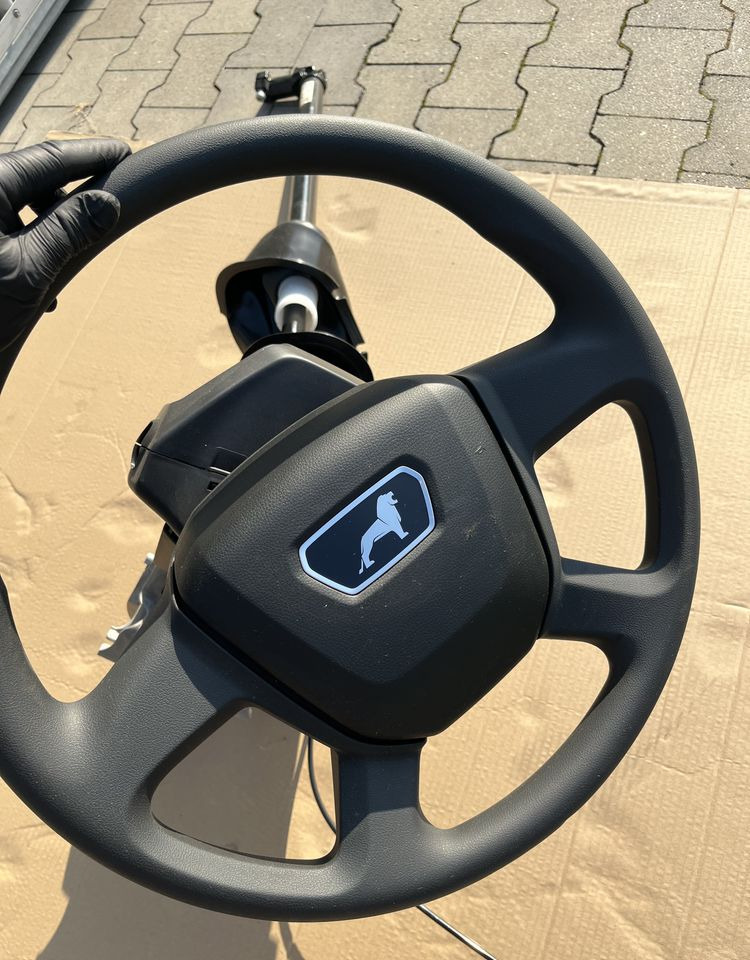 Kierownica MAN TG3 TGX TGS jak NOWA drążek nowy model - Кабина и интерьер для Грузовиков: фото 2 Kierownica MAN TG3 TGX TGS jak NOWA drążek nowy model - Кабина и интерьер для Грузовиков: фото 2