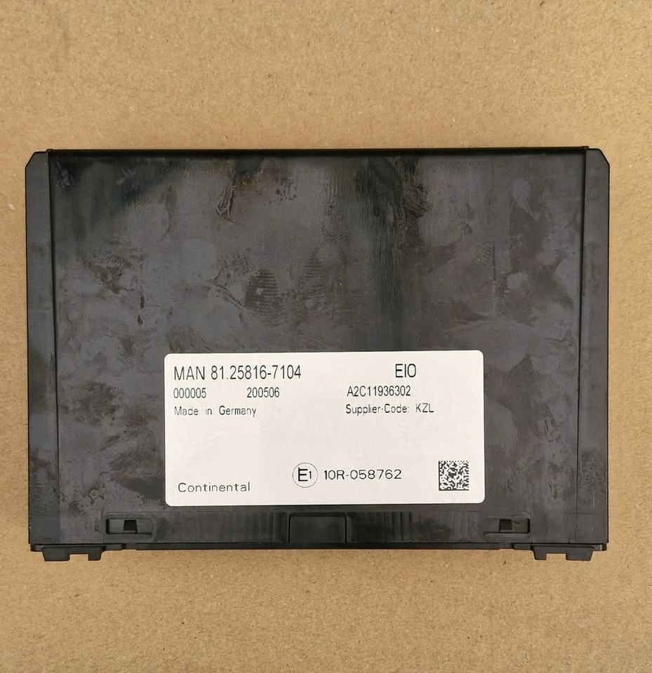 MAN TG3 TGX STEROWNIK CONTINENTAL 81.25816-7104 - Электрическая система: фото 1 MAN TG3 TGX STEROWNIK CONTINENTAL 81.25816-7104 - Электрическая система: фото 1