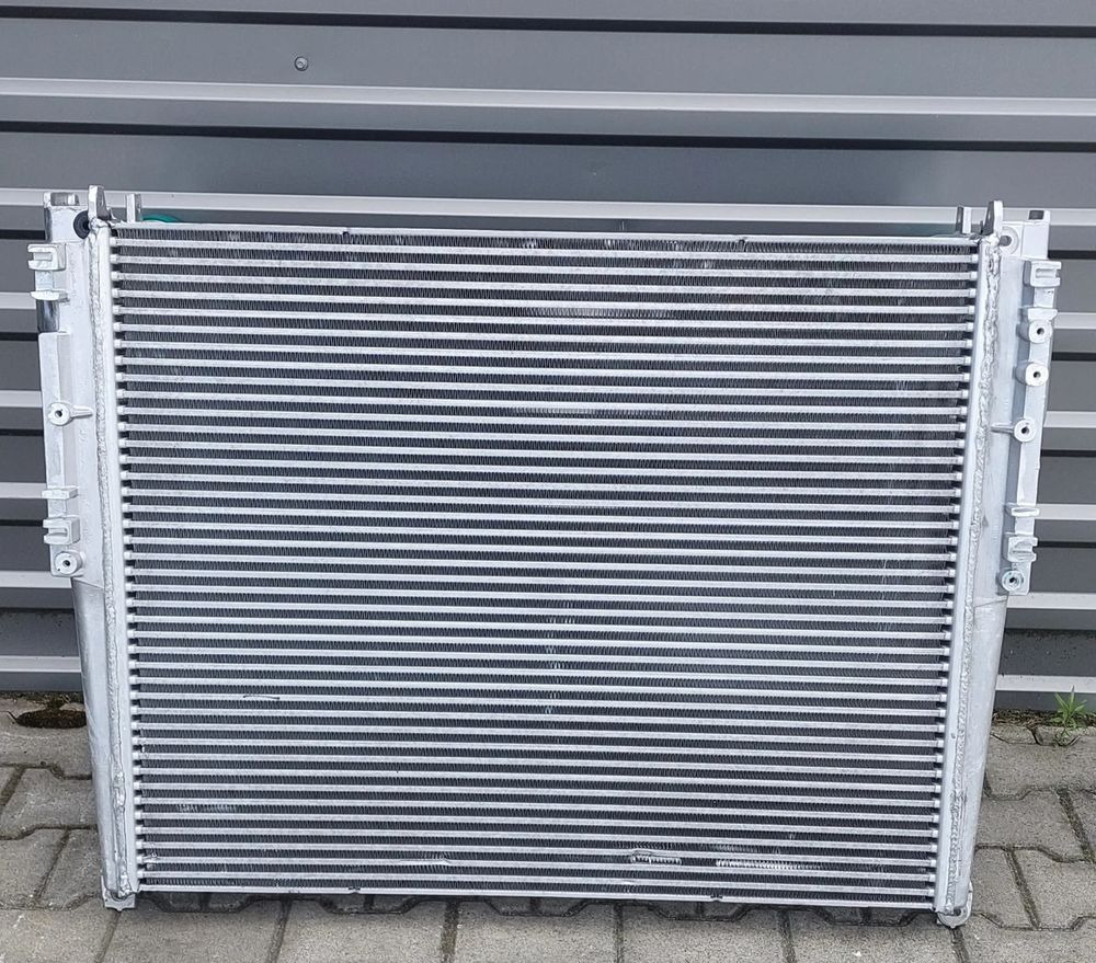 MERCEDES ACTROS MP4 CHŁODNICA POWIETRZA INTERCOOLER NOWA - Радиатор для Легковых автомобилей: фото 2 MERCEDES ACTROS MP4 CHŁODNICA POWIETRZA INTERCOOLER NOWA - Радиатор для Легковых автомобилей: фото 2