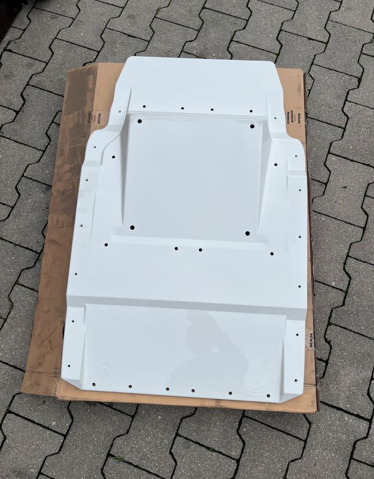 NOWY Błotnik MAN TGX euro 6 chlapacz biały - Крыло для Грузовиков: фото 1 NOWY Błotnik MAN TGX euro 6 chlapacz biały - Крыло для Грузовиков: фото 1