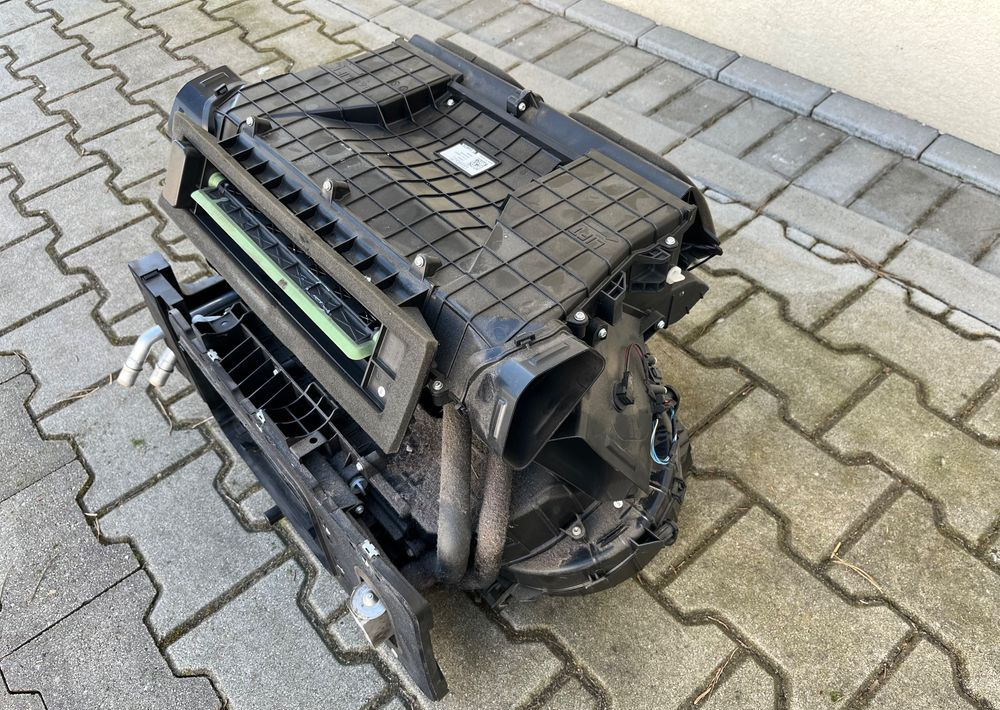 Nagrzewnica DAF XF 106 euro 6 lift dmuchawa - Отопление/ Вентиляция для Грузовиков: фото 2 Nagrzewnica DAF XF 106 euro 6 lift dmuchawa - Отопление/ Вентиляция для Грузовиков: фото 2