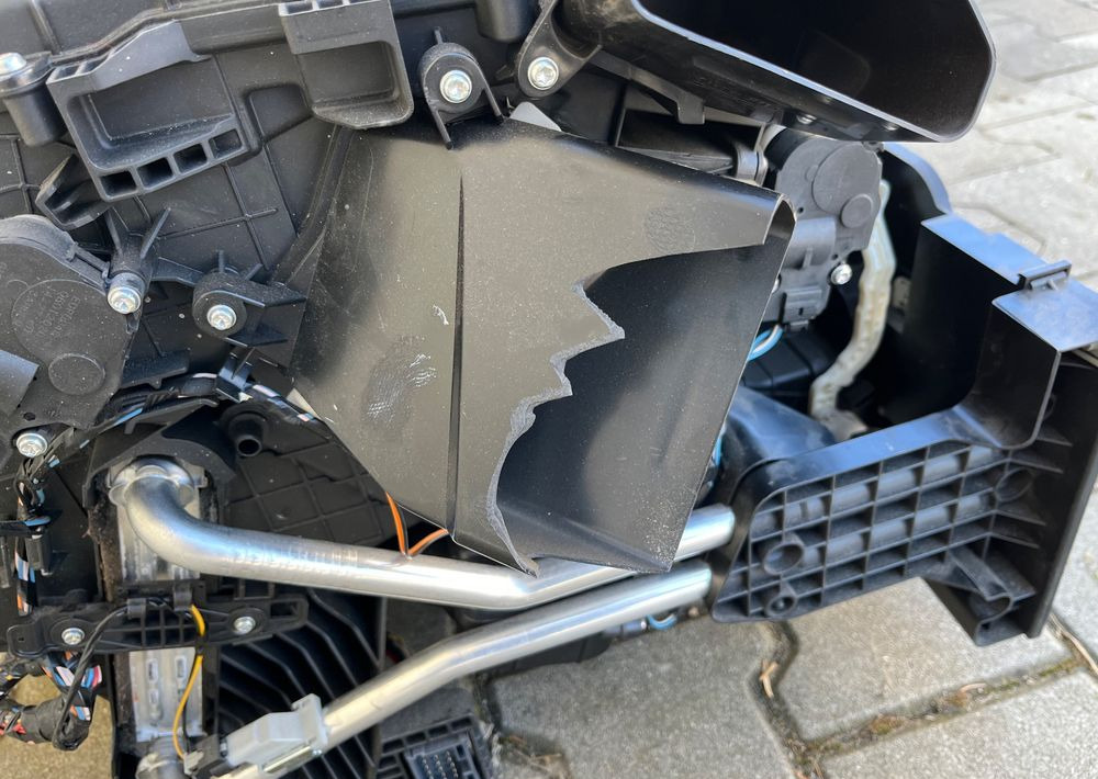 Nagrzewnica DAF XF 106 euro 6 lift dmuchawa - Отопление/ Вентиляция для Грузовиков: фото 5 Nagrzewnica DAF XF 106 euro 6 lift dmuchawa - Отопление/ Вентиляция для Грузовиков: фото 5