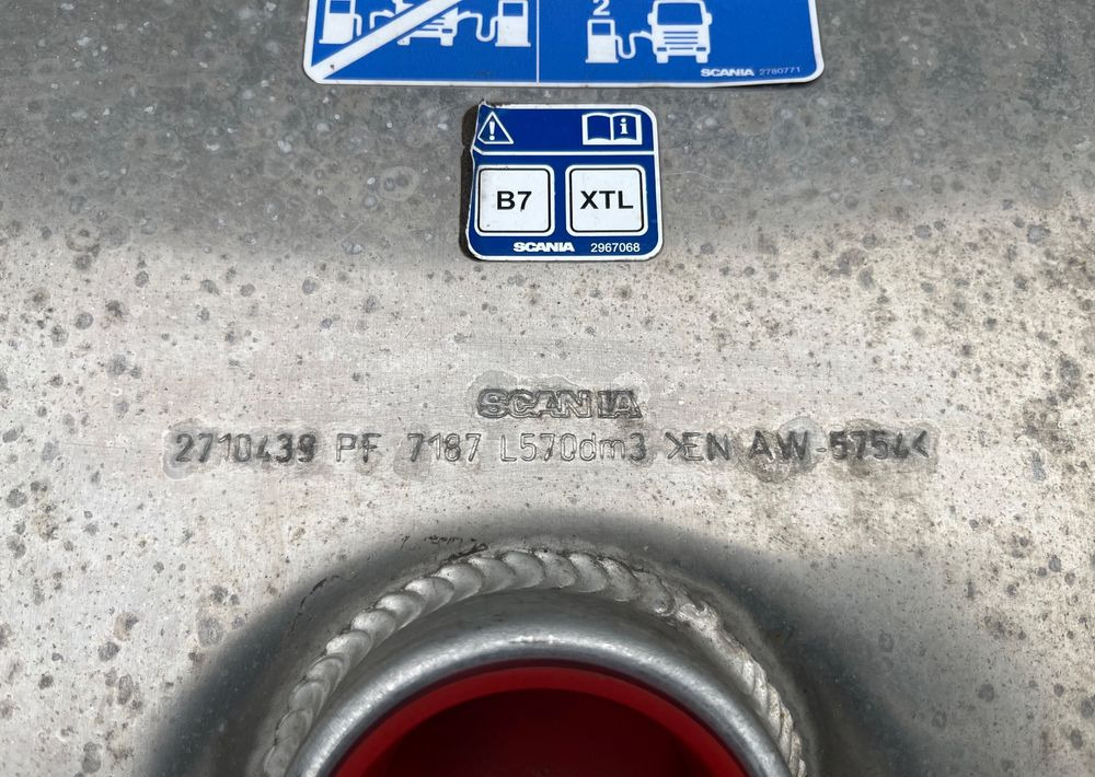 Zbiornik paliwa Scania Super R S 570 L bak NGS NGR - Топливный бак для Грузовиков: фото 4 Zbiornik paliwa Scania Super R S 570 L bak NGS NGR - Топливный бак для Грузовиков: фото 4