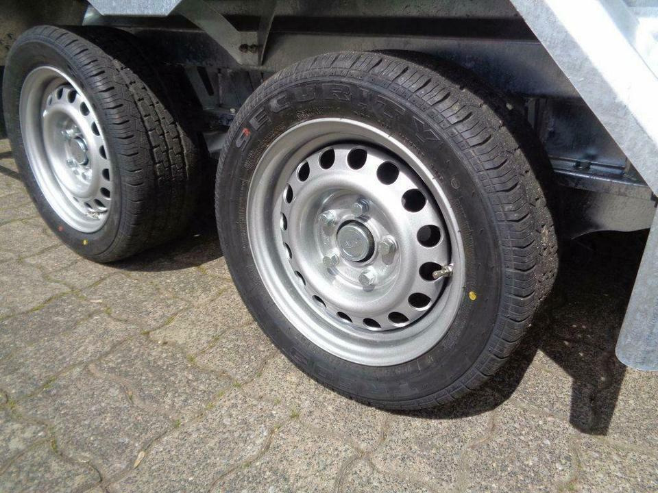 Прицеп для спецтехники Böckmann, PKW-Anhänger, Baumaschinentransporter, 2,7 to. 100 km/h: фото 12