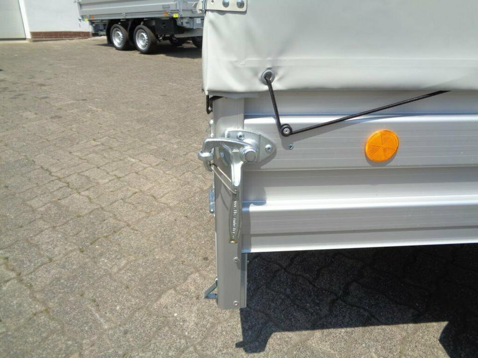 Böckmann-TPV PKW Anhänger Aluaufbau Plane u. Spriegel - Прицеп для легкового автомобиля: фото 5 Böckmann-TPV PKW Anhänger Aluaufbau Plane u. Spriegel - Прицеп для легкового автомобиля: фото 5