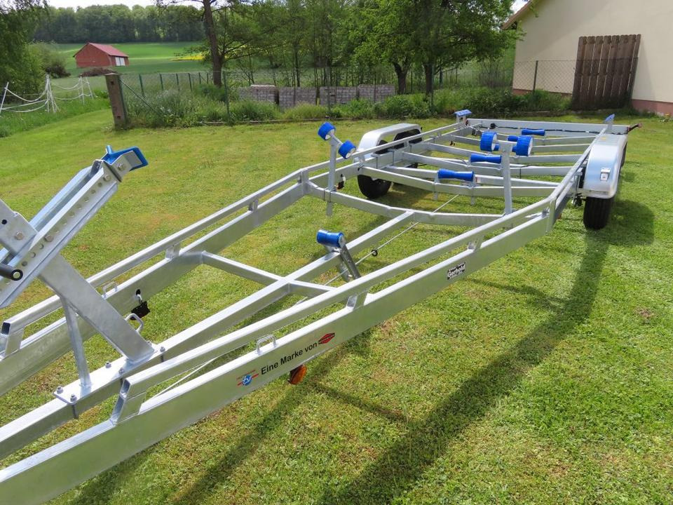 Лодочный прицеп Böckmann TPV, PKW Anhänger, Bootstrailer, 3,5 to. Winde, 100 km/h: фото 12