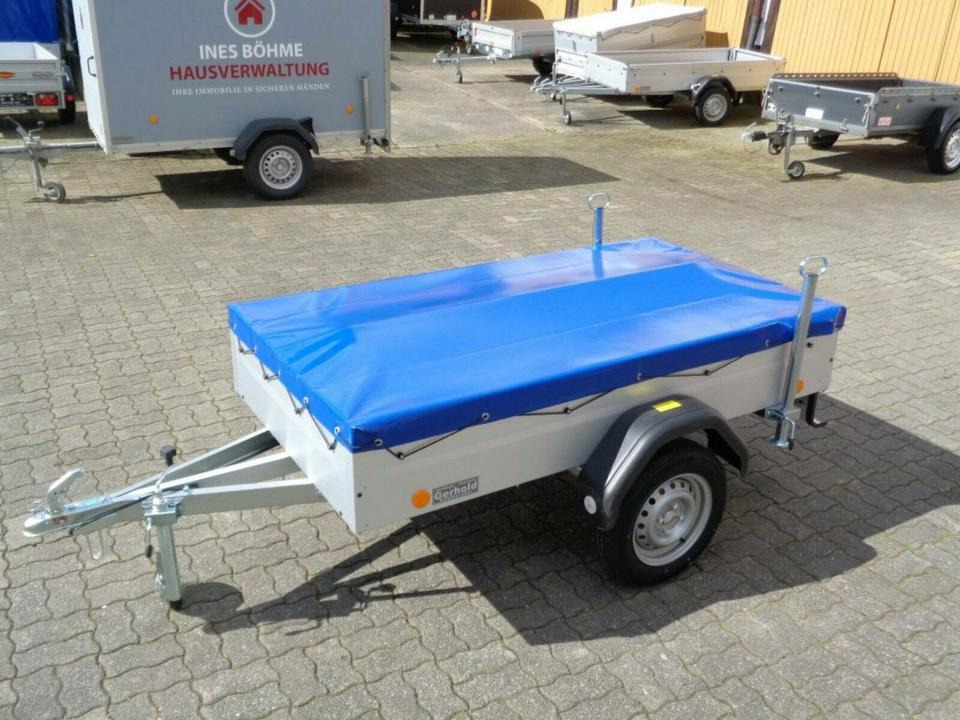 PKW Anhänger, 750 kg, Flachplane, Stützen, 100 km/h - Прицеп для легкового автомобиля: фото 1 PKW Anhänger, 750 kg, Flachplane, Stützen, 100 km/h - Прицеп для легкового автомобиля: фото 1