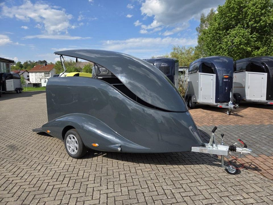 PKW Anhänger geschlossen Motorrad Mieten Leihen 1000kg 100km/h - Прицеп для мотоцикла: фото 5 PKW Anhänger geschlossen Motorrad Mieten Leihen 1000kg 100km/h - Прицеп для мотоцикла: фото 5