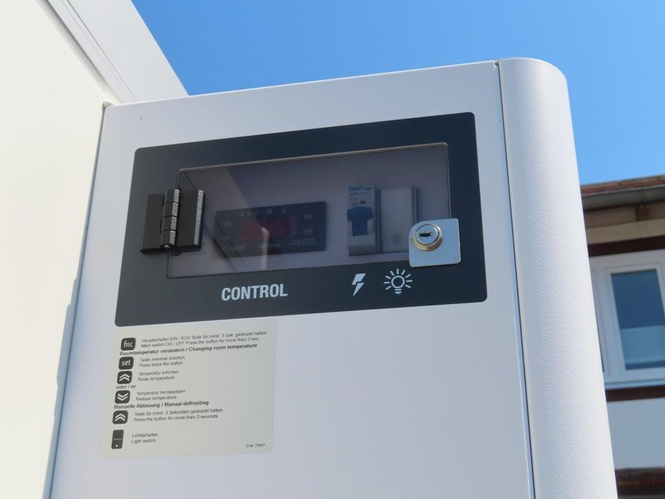 PKW Kühlanhänger, Böckmann, Kühlkoffer,2,7 to. - Прицеп-рефрижератор: фото 3 PKW Kühlanhänger, Böckmann, Kühlkoffer,2,7 to. - Прицеп-рефрижератор: фото 3