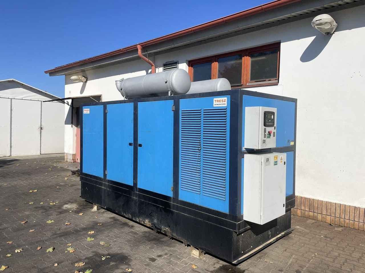 Tresz TR-438D with Deutz BF8M1015C engine  For sale or Rent! - Аэродромный источник питания: фото 1 Tresz TR-438D with Deutz BF8M1015C engine  For sale or Rent! - Аэродромный источник питания: фото 1