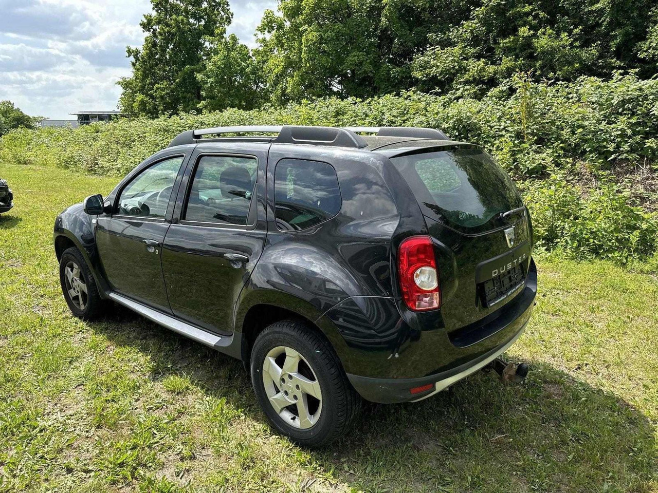 Dacia Duster 1.6 LAUREATE +ZAHNRIEMEN GERISSEN+ - Внедорожник: фото 3 Dacia Duster 1.6 LAUREATE +ZAHNRIEMEN GERISSEN+ - Внедорожник: фото 3