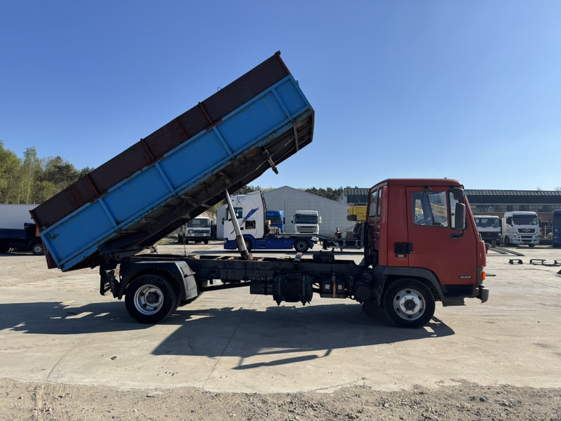 DAF 45 ATI 160 (FULL STEEL SUSPENSION / MANUAL PUMP / EURO 2) - Самосвал: фото 4 DAF 45 ATI 160 (FULL STEEL SUSPENSION / MANUAL PUMP / EURO 2) - Самосвал: фото 4