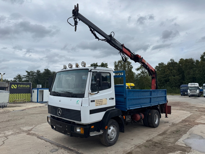 Mercedes-Benz SK 917 (STEEL SUSPENSION / PARLFINGER CRANE / AUXILIARY / 6 CYLINDER WITH MANUAL PUMP) - Самосвал, Автоманипулятор: фото 1 Mercedes-Benz SK 917 (STEEL SUSPENSION / PARLFINGER CRANE / AUXILIARY / 6 CYLINDER WITH MANUAL PUMP) - Самосвал, Автоманипулятор: фото 1