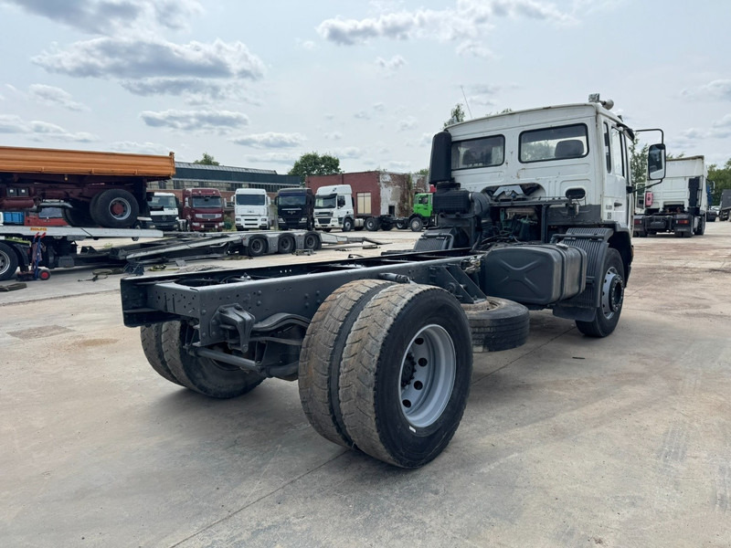Volvo FL 6 - 220 (FULL STEEL SUSPENSION / MANUAL GEARBOX / PERFECT) - Грузовик-шасси: фото 5 Volvo FL 6 - 220 (FULL STEEL SUSPENSION / MANUAL GEARBOX / PERFECT) - Грузовик-шасси: фото 5