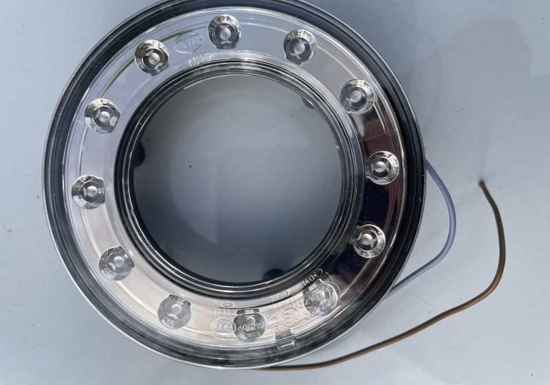 Scania New Century - Задний фонарь для Автобусов: фото 1 Scania New Century - Задний фонарь для Автобусов: фото 1