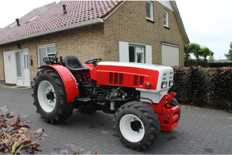 Steyr 8075 AS - Трактор: фото 2 Steyr 8075 AS - Трактор: фото 2