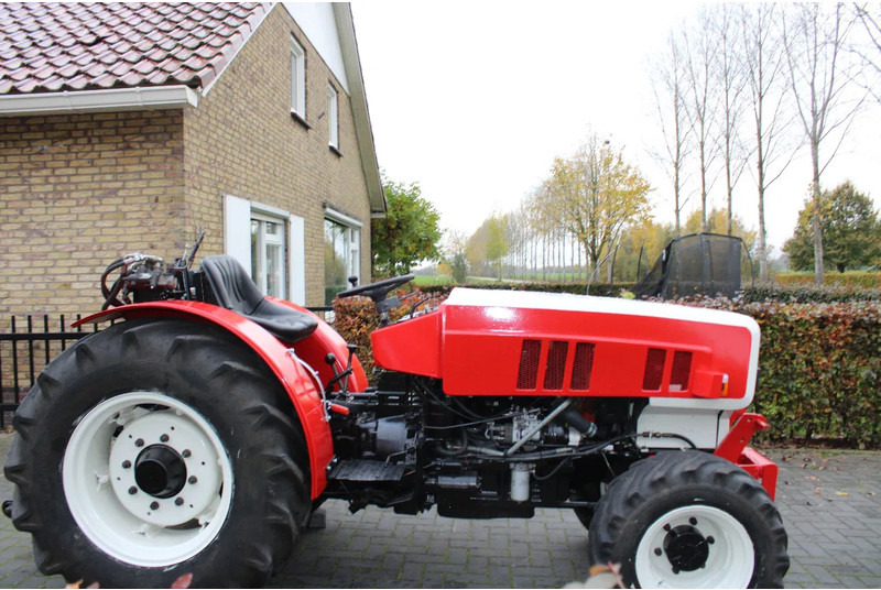 Steyr 8075 AS - Трактор: фото 2 Steyr 8075 AS - Трактор: фото 2