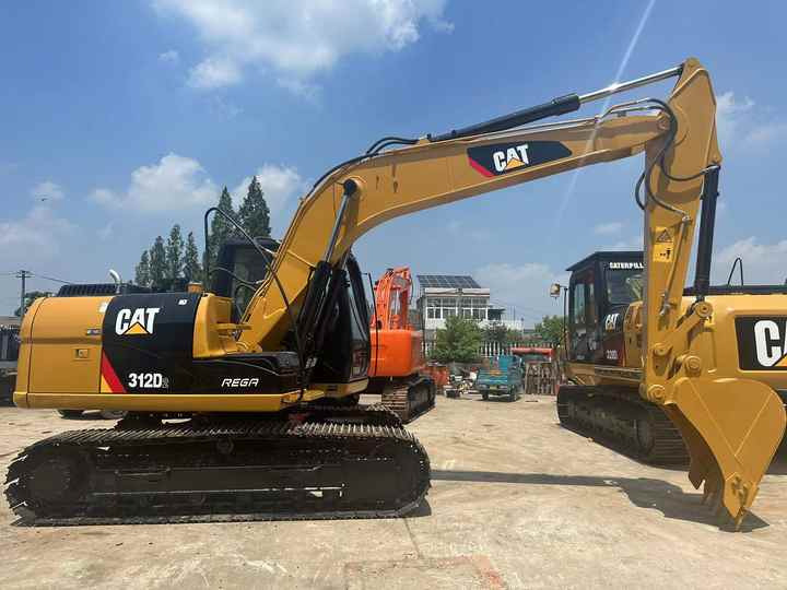 Low Working Time CAT 312D2 Excavator Caterpillar Used 15ton Cat312D2 No Reviews yet - Гусеничный экскаватор: фото 2 Low Working Time CAT 312D2 Excavator Caterpillar Used 15ton Cat312D2 No Reviews yet - Гусеничный экскаватор: фото 2