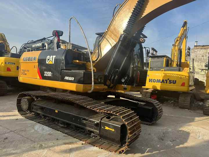 Used Caterpillar 320D Crawler Excavator in High Quality Waiting for Sale - Экскаватор: фото 3 Used Caterpillar 320D Crawler Excavator in High Quality Waiting for Sale - Экскаватор: фото 3
