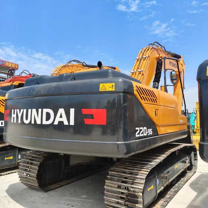 Used hyundai 220-9 Excavator with Good Performance for Sale - Экскаватор: фото 4 Used hyundai 220-9 Excavator with Good Performance for Sale - Экскаватор: фото 4