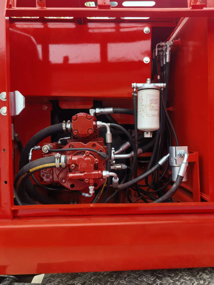 Колёсный экскаватор doosan Used DH150W-7 wheeled excavator for sale at a low price.: фото 9 Колёсный экскаватор doosan Used DH150W-7 wheeled excavator for sale at a low price.: фото 9