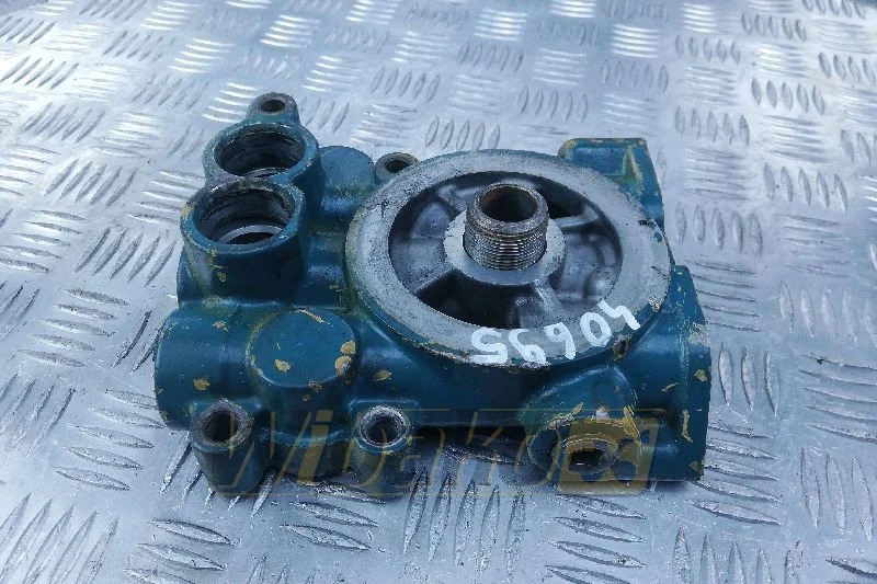 Caterpillar 3306DIT 9Y7149 - Масляный фильтр для Строительной техники: фото 1 Caterpillar 3306DIT 9Y7149 - Масляный фильтр для Строительной техники: фото 1