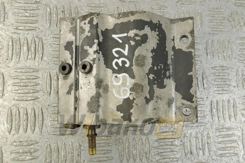 Cummins 4943866 - Топливный фильтр для Строительной техники: фото 1 Cummins 4943866 - Топливный фильтр для Строительной техники: фото 1