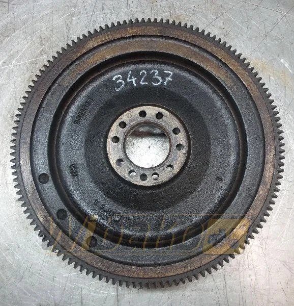 Deutz 04516521 - Маховик для Строительной техники: фото 1 Deutz 04516521 - Маховик для Строительной техники: фото 1