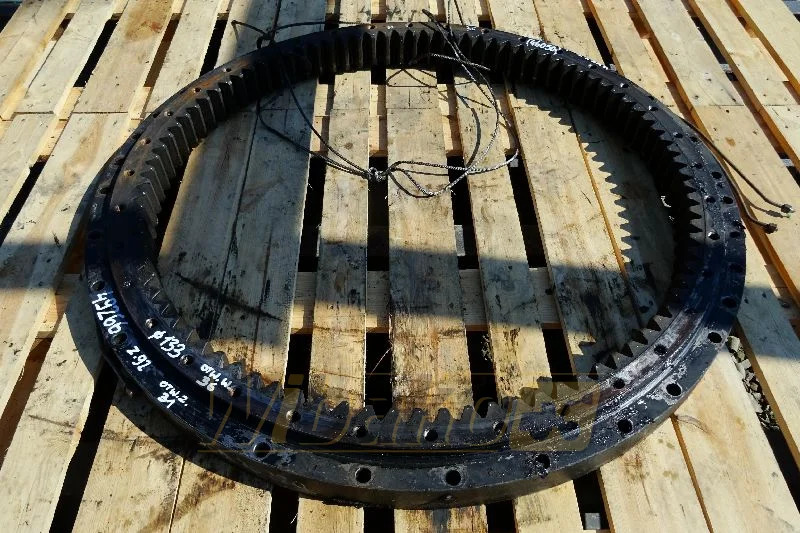 JCB JS220 - Поворотное кольцо для Строительной техники: фото 1 JCB JS220 - Поворотное кольцо для Строительной техники: фото 1