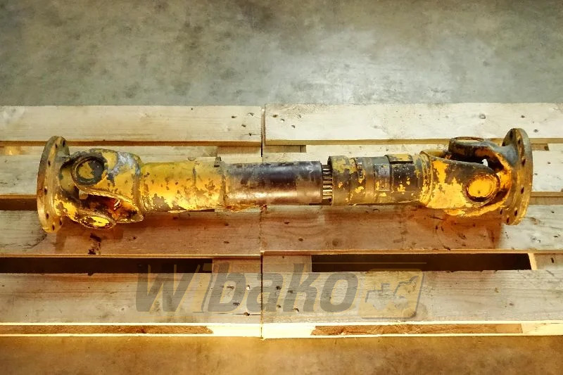 Liebherr L551 476710 - Приводный вал для Строительной техники: фото 1 Liebherr L551 476710 - Приводный вал для Строительной техники: фото 1