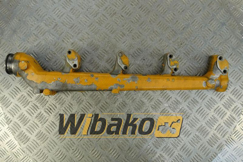 Water mainfold Liebherr L03840 - Впускной коллектор для Строительной техники: фото 1 Water mainfold Liebherr L03840 - Впускной коллектор для Строительной техники: фото 1