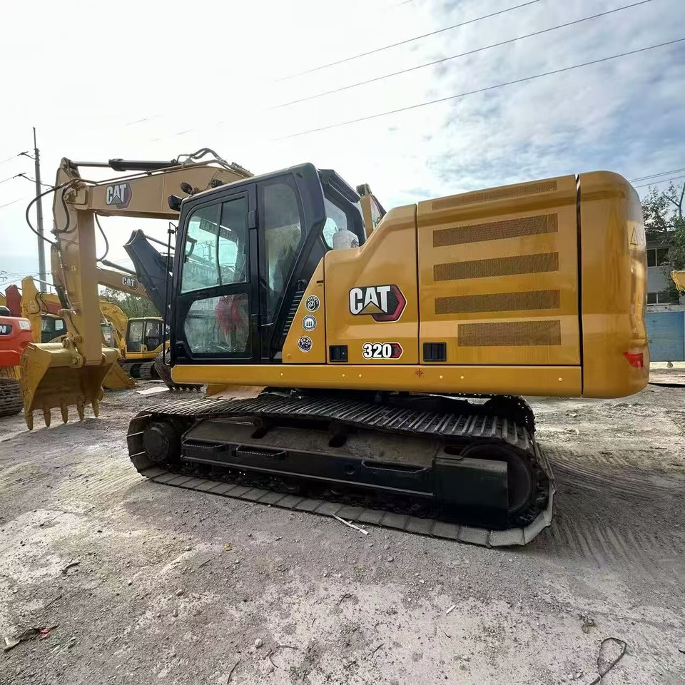 CATERPILLAR 330D2 - Гусеничный экскаватор: фото 3 CATERPILLAR 330D2 - Гусеничный экскаватор: фото 3